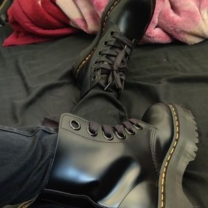Dr Martens Molly Buttero Boot